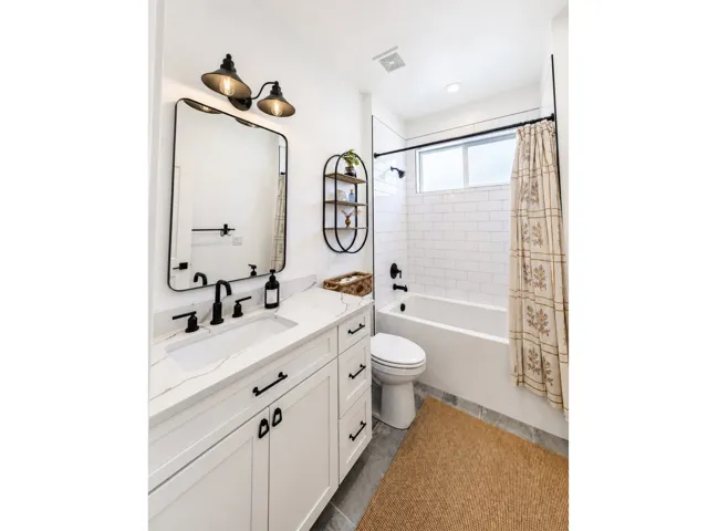 186 E 3900 N, North Ogden, Utah 84414