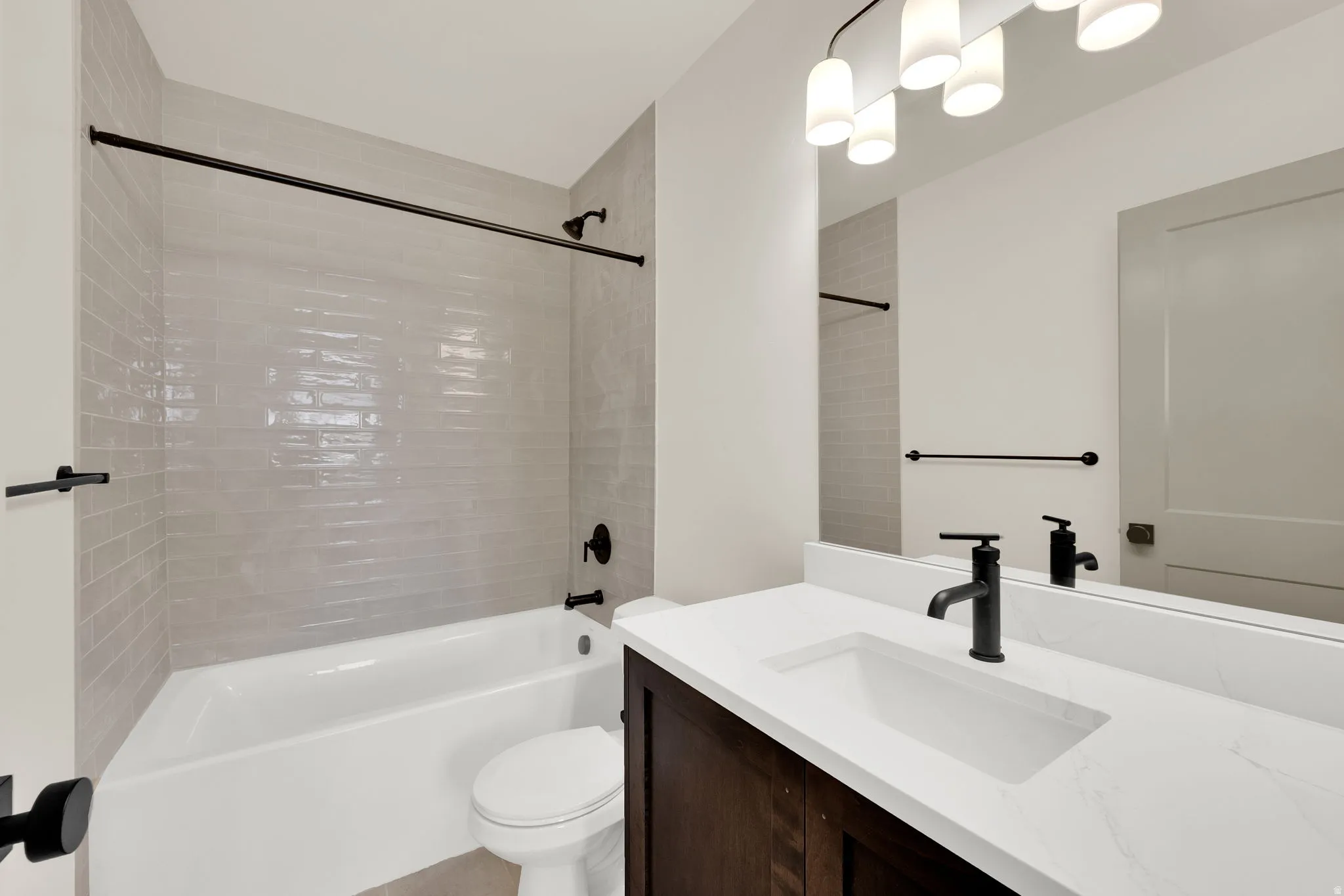 Ensuite bath for basement bedroom
