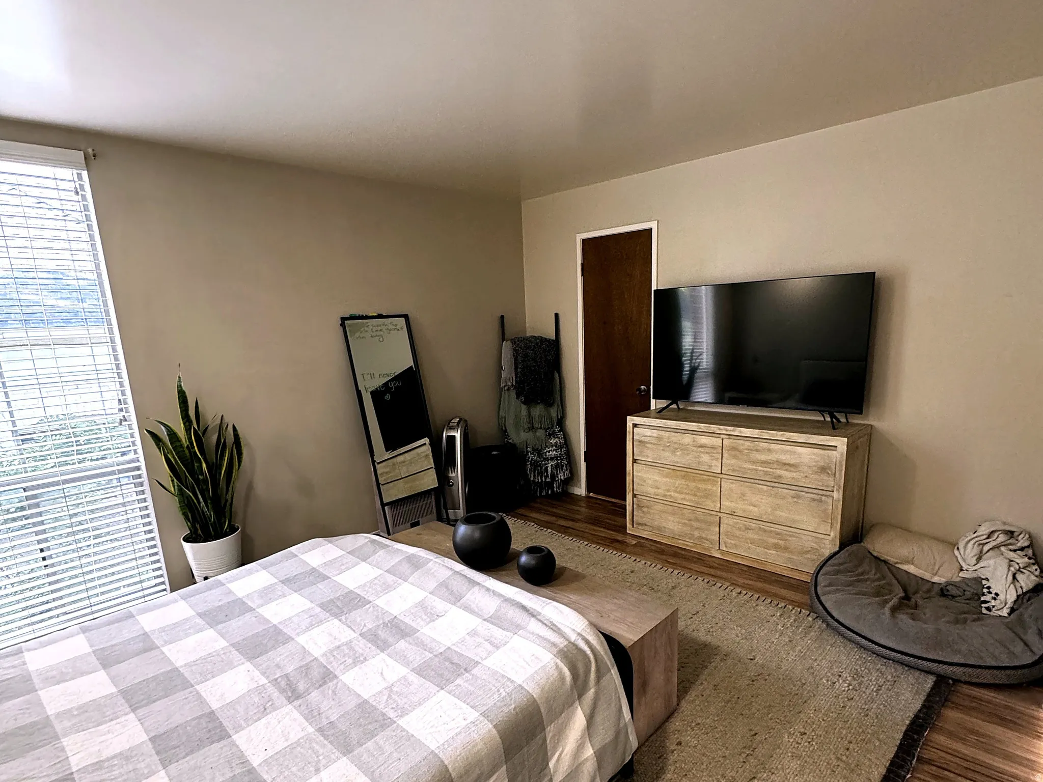 Wood-finish flooring throughout