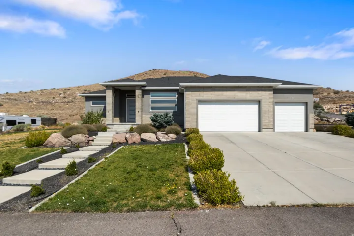 2891 E Sunset Dr, Eagle Mountain, Utah 84005