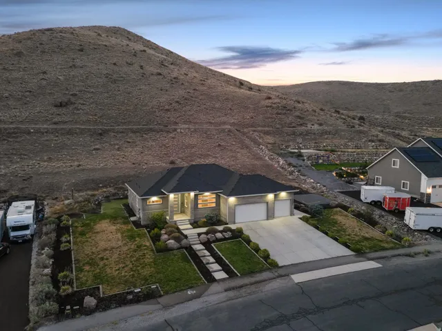 2891 E Sunset Dr, Eagle Mountain, Utah 84005