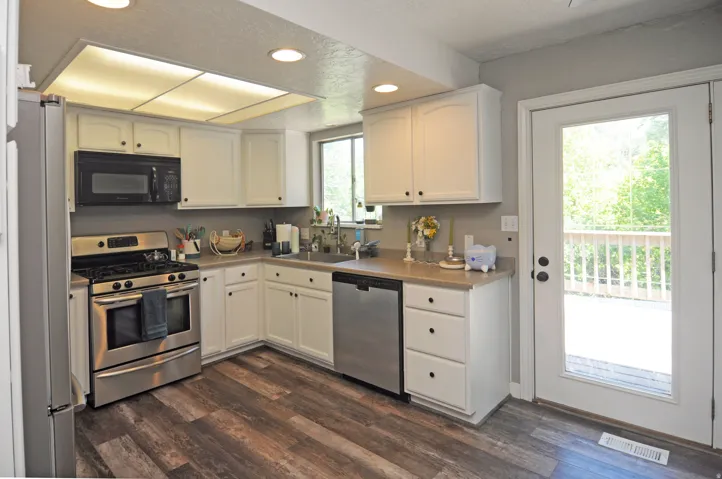 4760 Burch Creek Dr, South Ogden, Utah 84403