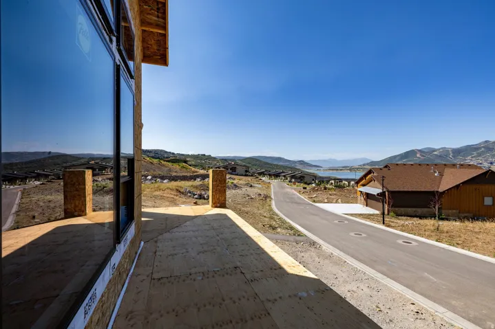 11698 N Deep Water Dr #318, Hideout, Utah 84036