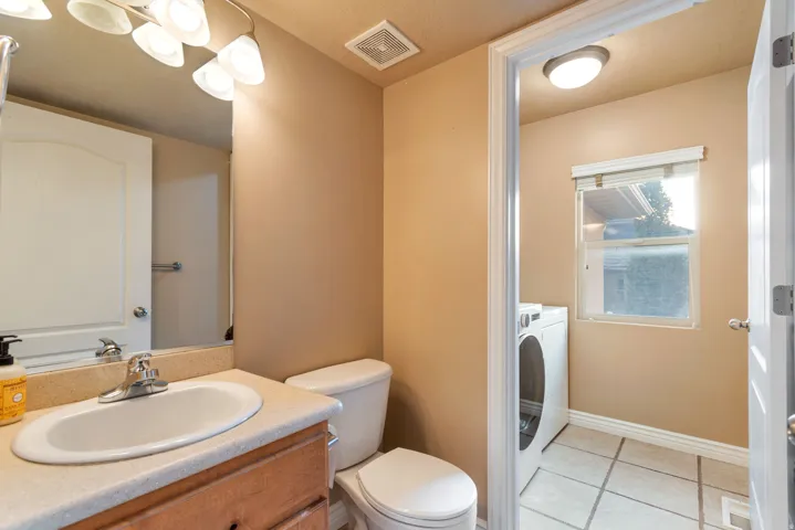 971 S Kays Dr, Kaysville, Utah 84037