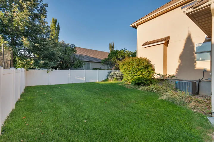 971 S Kays Dr, Kaysville, Utah 84037
