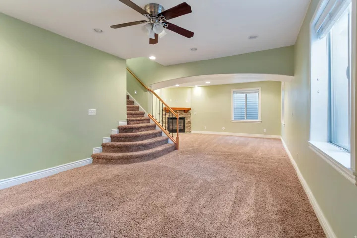 971 S Kays Dr, Kaysville, Utah 84037