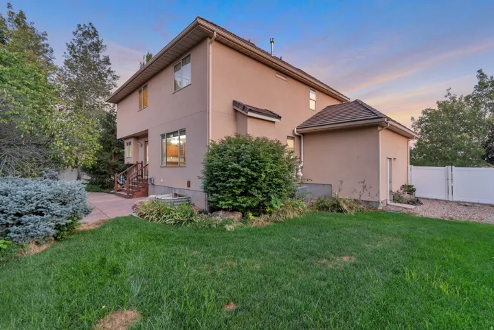 971 S Kays Dr, Kaysville, Utah 84037