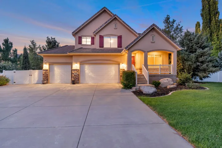 971 S Kays Dr, Kaysville, Utah 84037