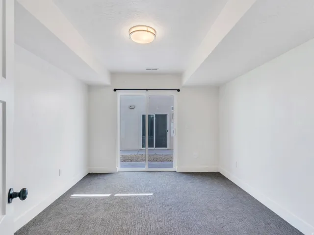 Flex space on the ground floor