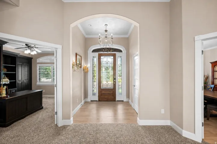 Open the door to the lifestyle you've been waiting for.Entrance foyer