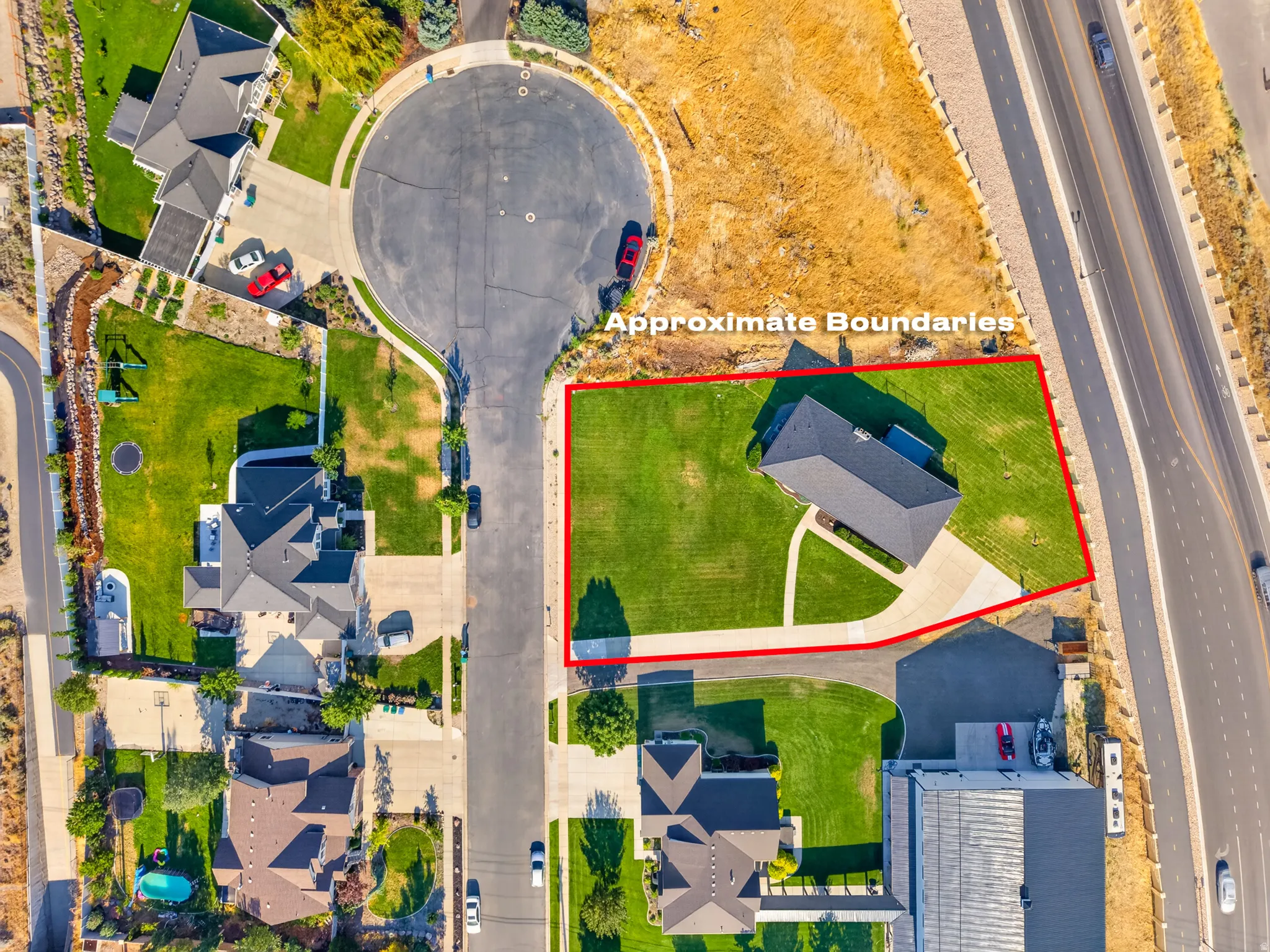 Large .60 acre lot on cul de sac