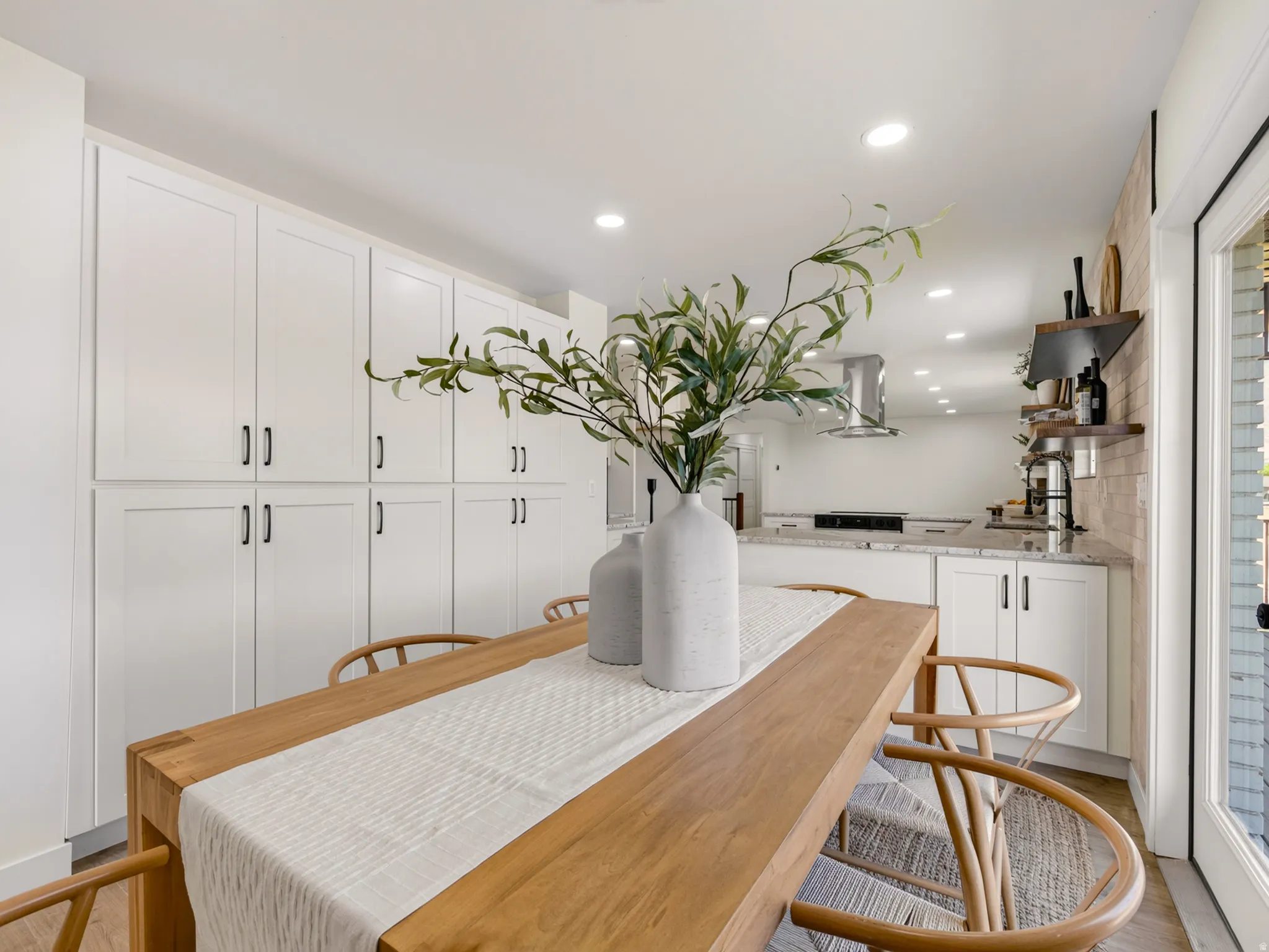 Room for a large table