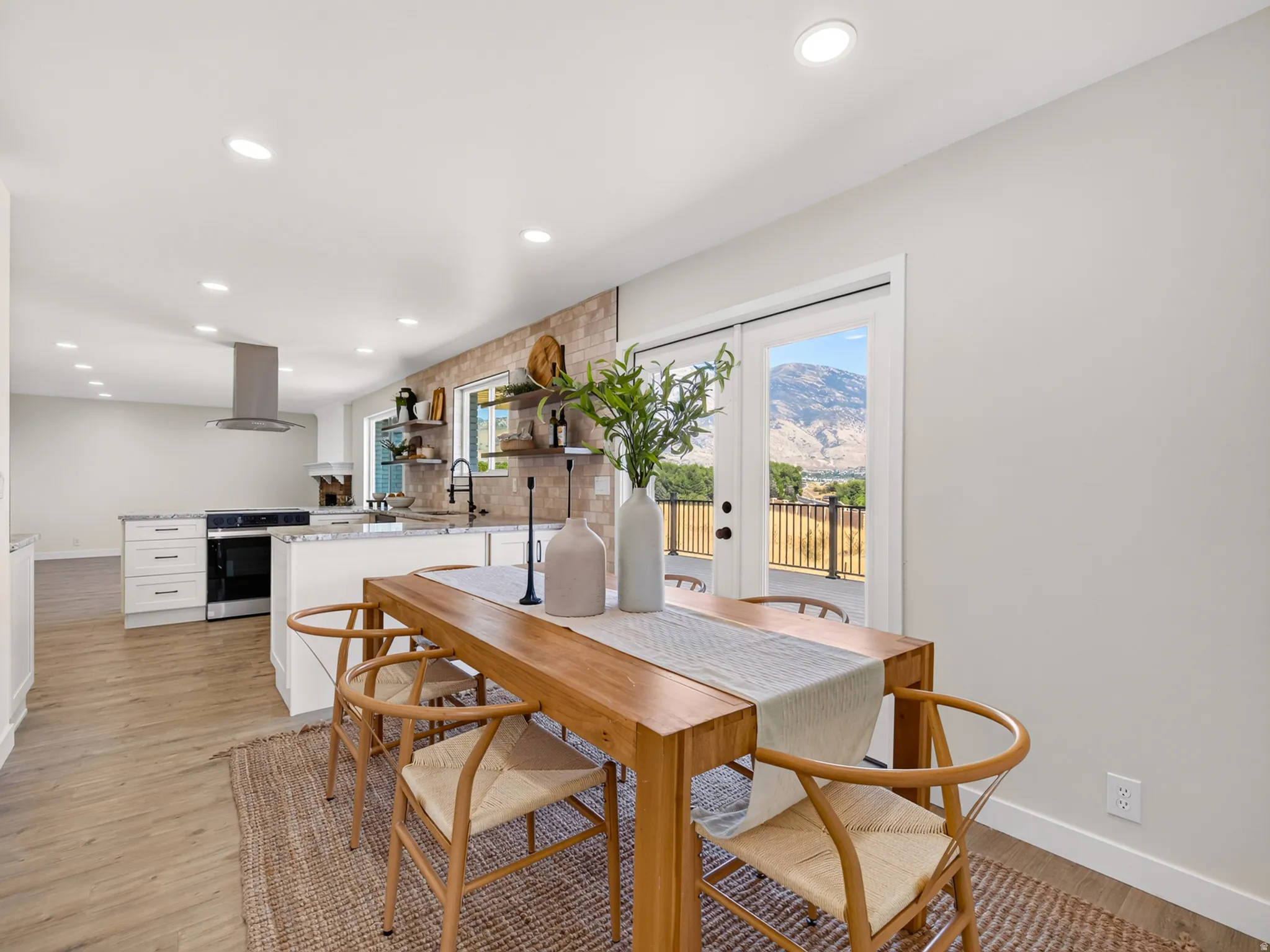 Beautiful mountain views from dining area