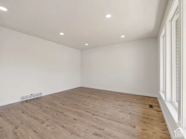 Recessed lighting throughout home