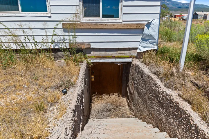 113 S Lisbon Valley Rd, La Sal, Utah 84530