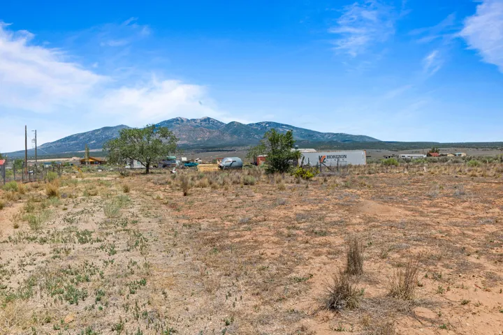 113 S Lisbon Valley Rd, La Sal, Utah 84530