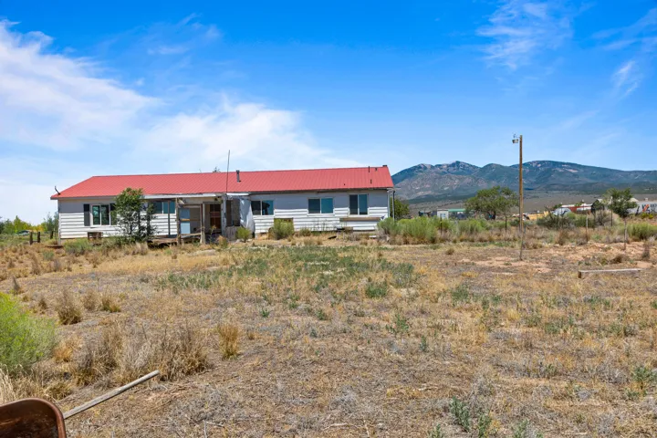 113 S Lisbon Valley Rd, La Sal, Utah 84530
