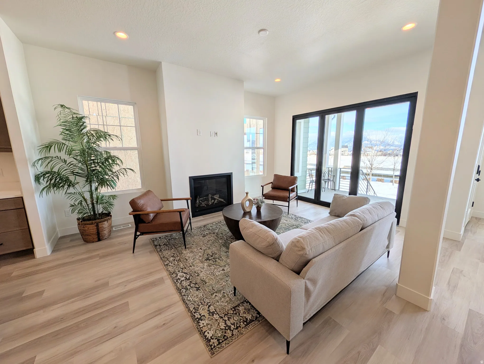 *Interior finished photos are of a previously built home of the same floor plan for example purposes. Upgrades and finishes vary.*
