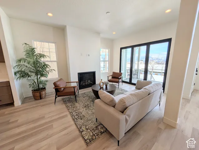 *Interior finished photos are of a previously built home of the same floor plan for example purposes. Upgrades and finishes vary.*