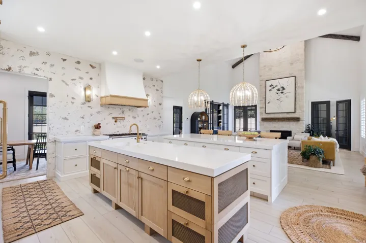 2439 E 1500 S, New Harmony, Utah 84757
