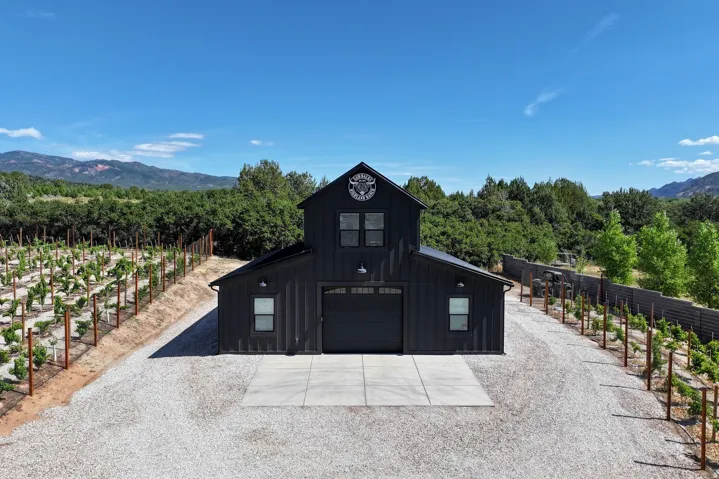 2439 E 1500 S, New Harmony, Utah 84757