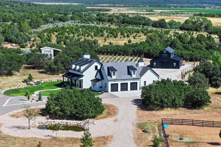 2439 E 1500 S, New Harmony, Utah 84757