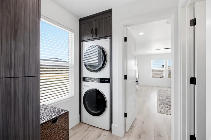 2439 E 1500 S, New Harmony, Utah 84757