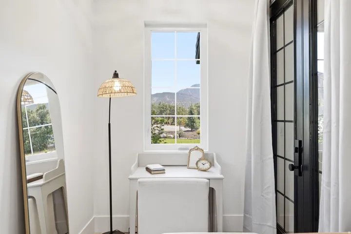 2439 E 1500 S, New Harmony, Utah 84757