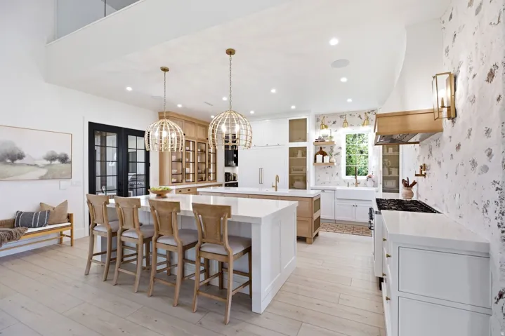 2439 E 1500 S, New Harmony, Utah 84757