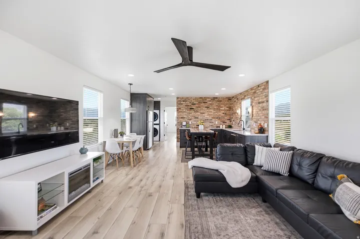 2439 E 1500 S, New Harmony, Utah 84757