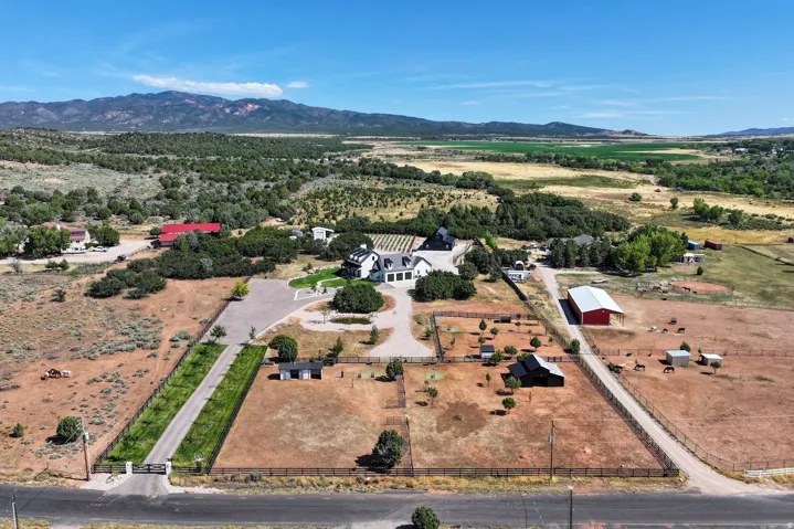 2439 E 1500 S, New Harmony, Utah 84757
