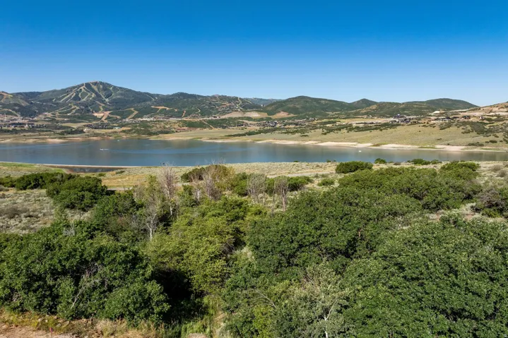 411 E Kayak Dr #211, Hideout, Utah 84036