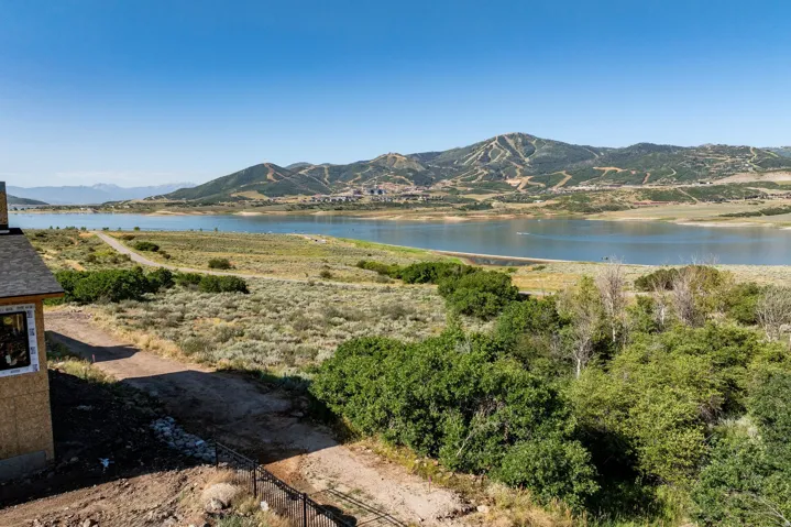 411 E Kayak Dr #211, Hideout, Utah 84036