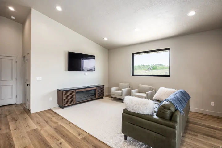118 Hummingbird Cir, Scofield, Utah 84526
