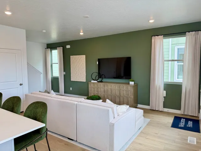 942 W 1600 S #117, Clearfield, Utah 84015