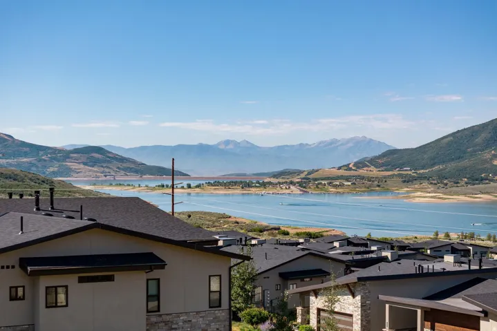 512 E Kayak Dr #309, Hideout, Utah 84036