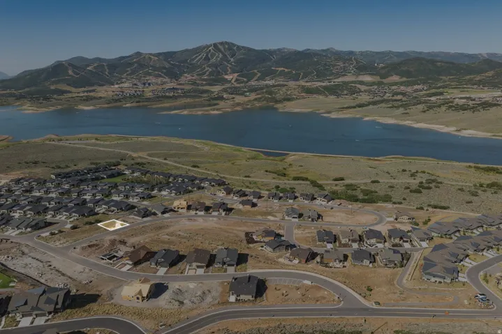 512 E Kayak Dr #309, Hideout, Utah 84036