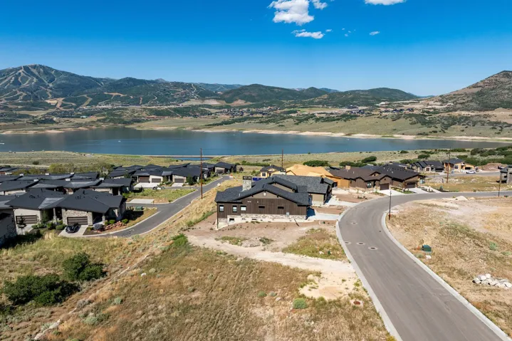 512 E Kayak Dr #309, Hideout, Utah 84036