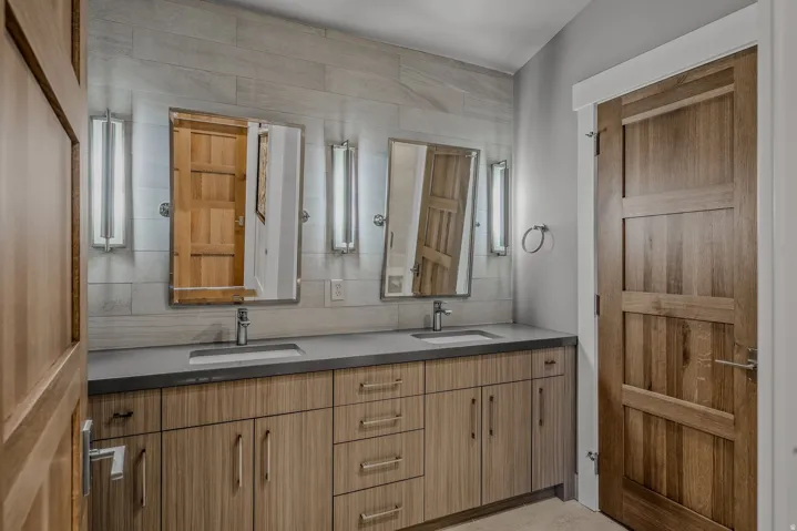 187 White Pine Canyon Rd, Park City, Utah 84060