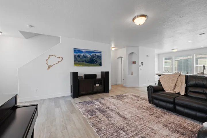 1788 W Torlundy Dr, Riverton, Utah 84065