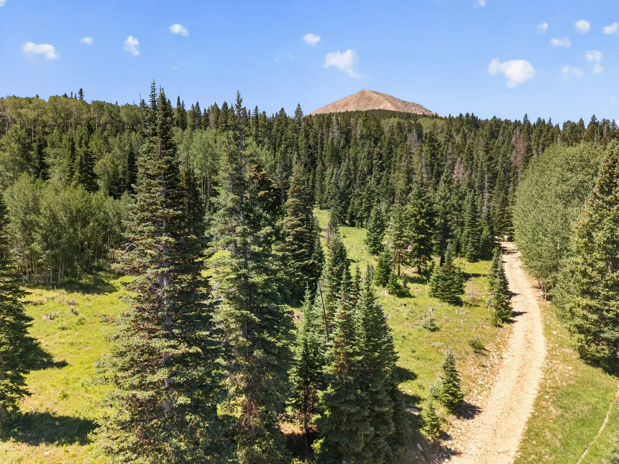 facing south mountains