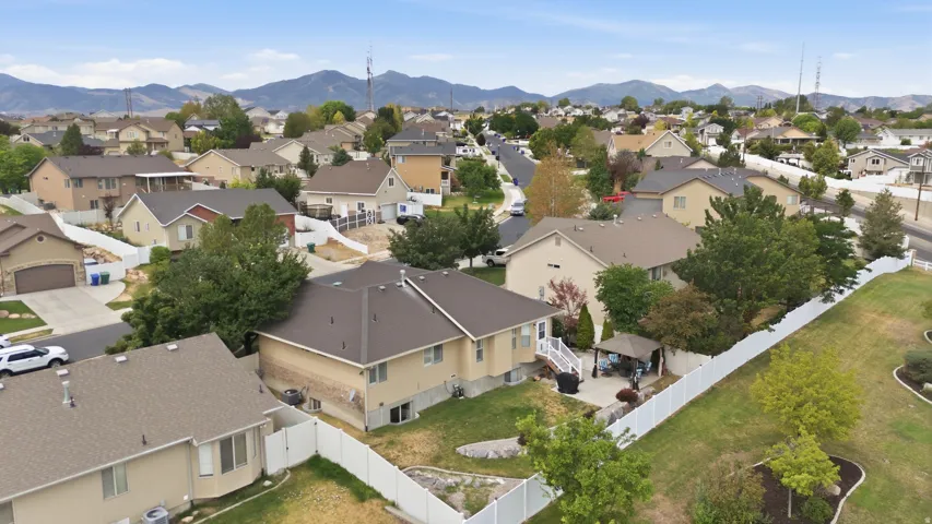 7043 S Sorrento Way, West Jordan, Utah 84081