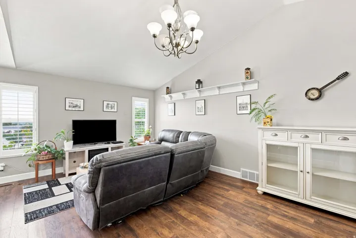 7043 S Sorrento Way, West Jordan, Utah 84081