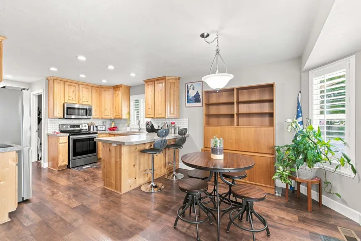 7043 S Sorrento Way, West Jordan, Utah 84081