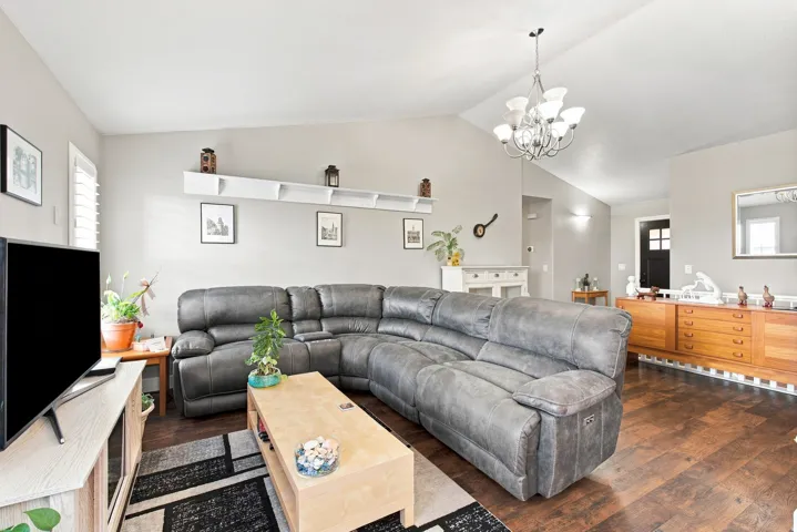 7043 S Sorrento Way, West Jordan, Utah 84081