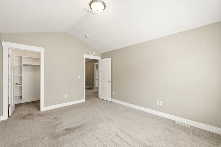 9289 S Castlebury Ct, Sandy, Utah 84094