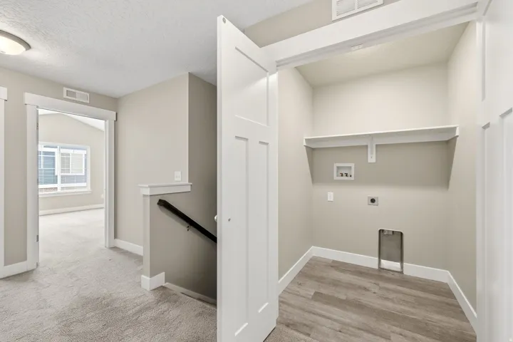 9289 S Castlebury Ct, Sandy, Utah 84094