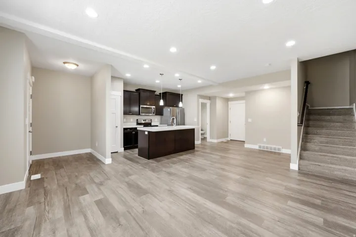 9289 S Castlebury Ct, Sandy, Utah 84094
