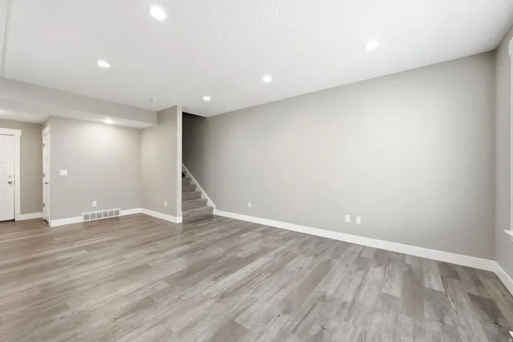 9289 S Castlebury Ct, Sandy, Utah 84094