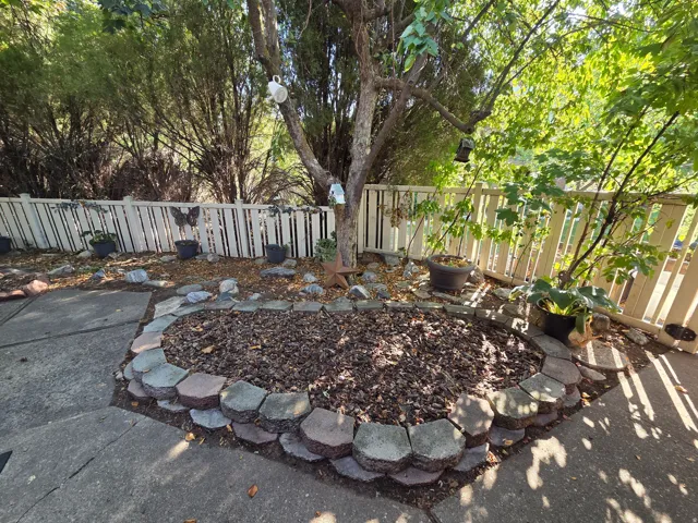 689 E Lavina Dr, South Ogden, Utah 84403